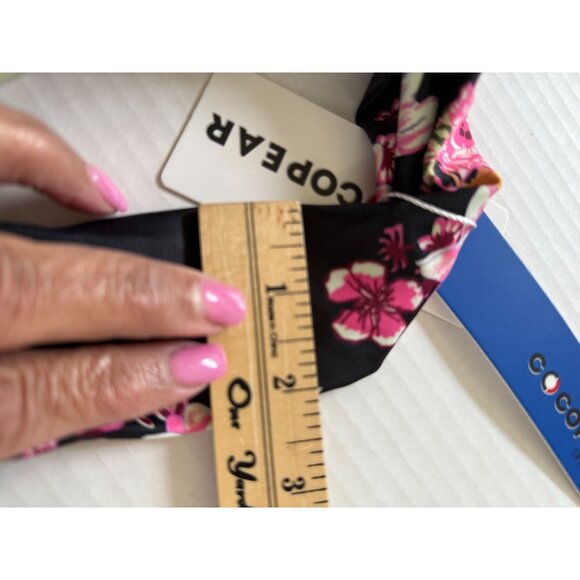 Cocopear Womens Black Floral One-Piece Swimsuit With Crossover Straps Size 3XL - Picture 11 of 14